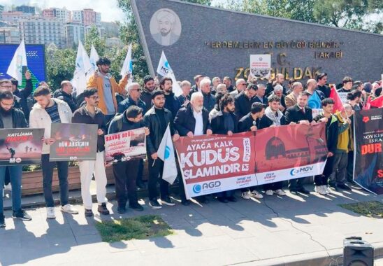 FİLO VE FİLİSTİN PROTESTOSU: “ZULME SESSİZ KALMAYACAĞIZ”